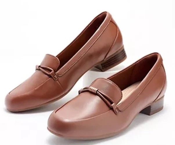 Nuovi mocassini Clarks Juliet in pelle lucida imbottiti comodi marrone taglia 11M