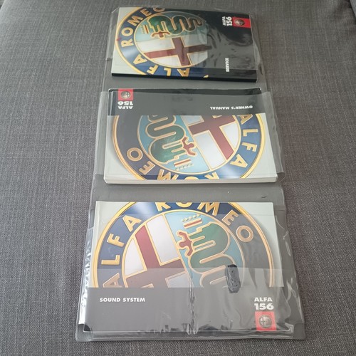 Alfa Romeo 156 Owners Pack Bedienungsanleitungen Radio im Etui.