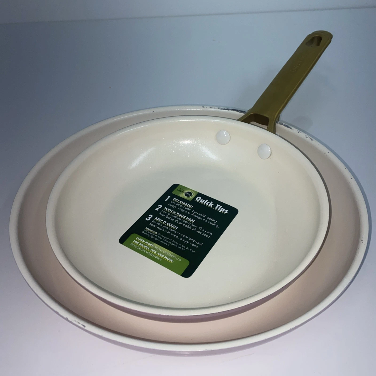 GreenPan Padova Ceramic Nonstick, 8" and 10" Frying Pan set. Read Description!