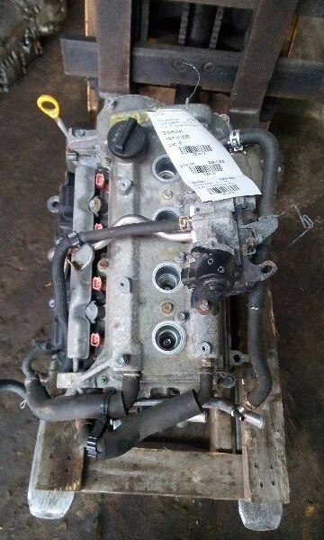 Motor Toyota Prius 12-19 gasolina 1,5 L 1NZFXE motor Prius C VIN B3  Foto 3 de 4