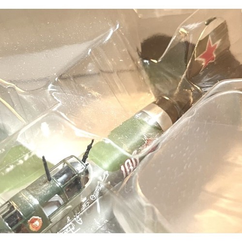 Ilyushin IL-2 Sturmovic, White 100, Soviet Air Force, 1:72, Legion - Imagen 14 de 15
