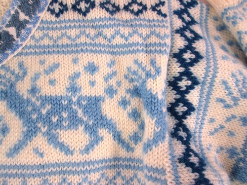 Vintage Dale Of Norway Child Size 12 Wool Cardigan Sweater Nordic Reindeer Blue - Picture 4 of 8