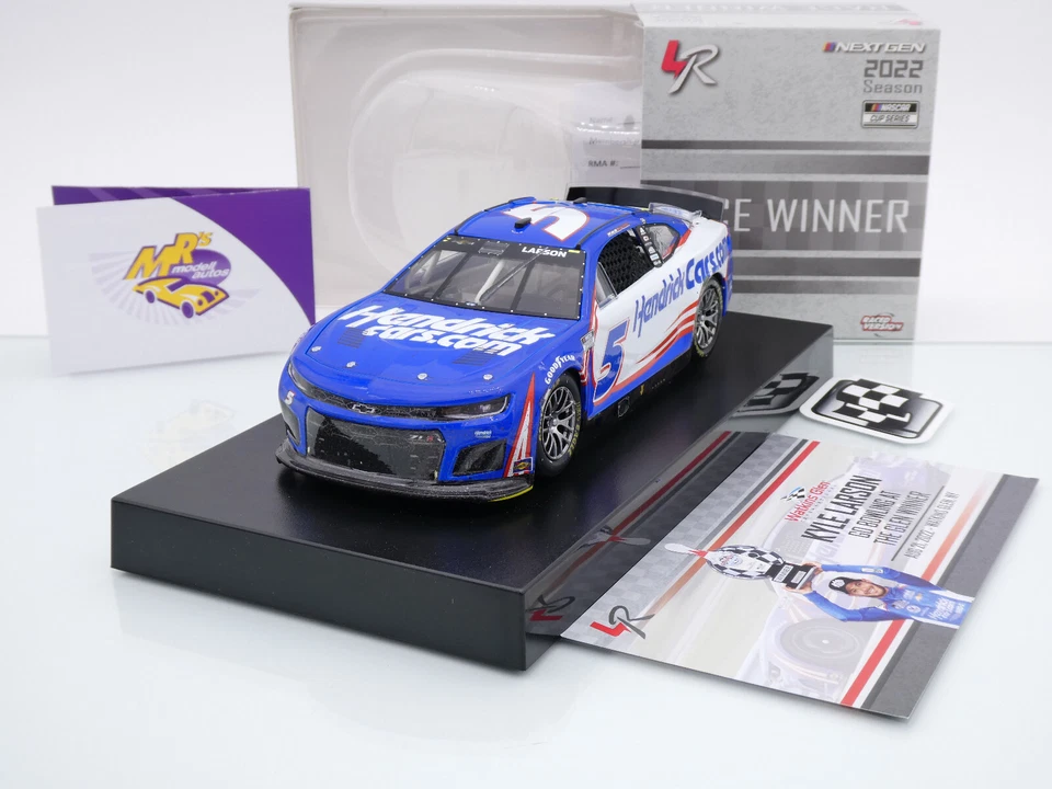 Lionel Racing WX52223HENKLV # Chevrolet NASCAR 2022 Kyle Larson - Hendrick 1:24 - Bild 2 von 4