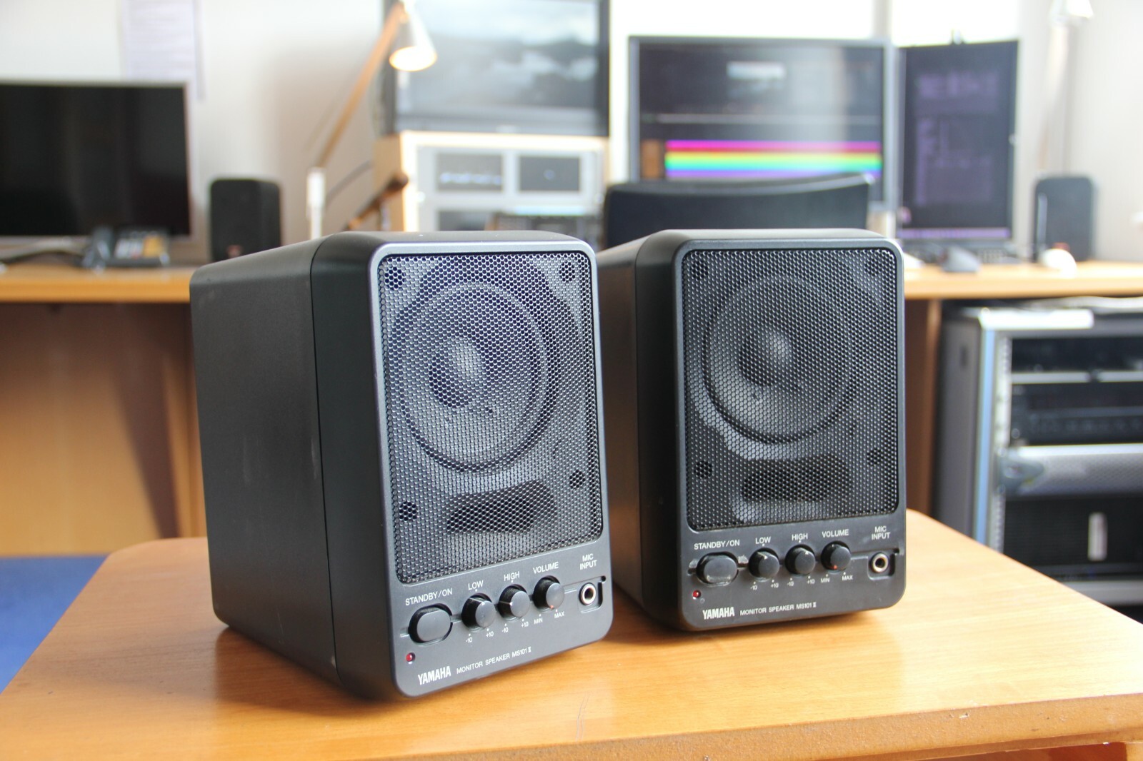 yamaha monitor speaker ms101