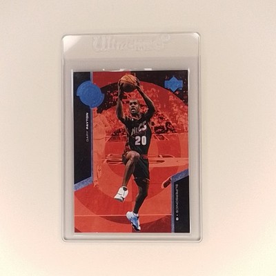 1998-99 Upper Deck - Super Powers Gary Payton #S25 Super Sonics Basketball Card 