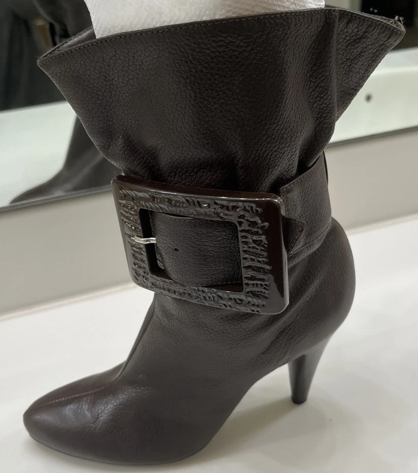Jessica Simpson Brown Leather Boots, 4” Heel, Buckle, Adjustable Strap Pre-owned - Image 3 of 4