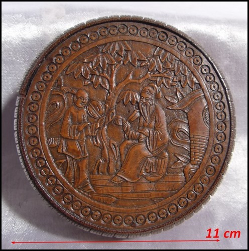 Chine Ancienne Impériale vers1850 Pot Couvert en Bambou sculpté de Divinités 19e - Picture 3 of 12
