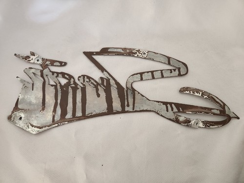 VINTAGE SHASTA TRAILERS CHROME BADGE EMBLEM SIDE PLATE OEM Pre-owned 15" x 6" - Picture 6 of 9