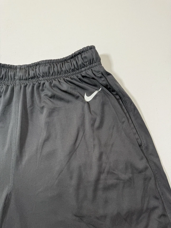 Pantalones Cortos Nike Chicago Bears Para Hombre Gris Mediano Dri-Fit Auténtico Fútbol NFL Logo Foto 3 de 4