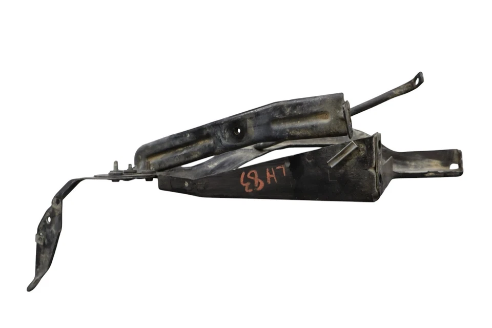 06-09 Pontiac Solstice parachoques delantero izquierdo guardabarros soporte negro OEM Foto 4 de 4