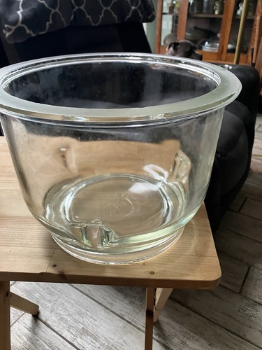 PYREX Glass 7.5L Large Vacuum Desiccator 55/38 Bottom Only