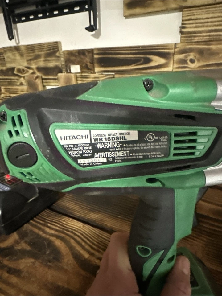日立WR18DSHL 18伏无绳冲击扳手 — 第 4/4 张图片