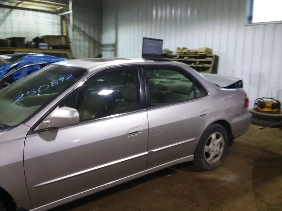 Front Brakes Fits 98-02 ACCORD 2094472 - Image 2 of 4