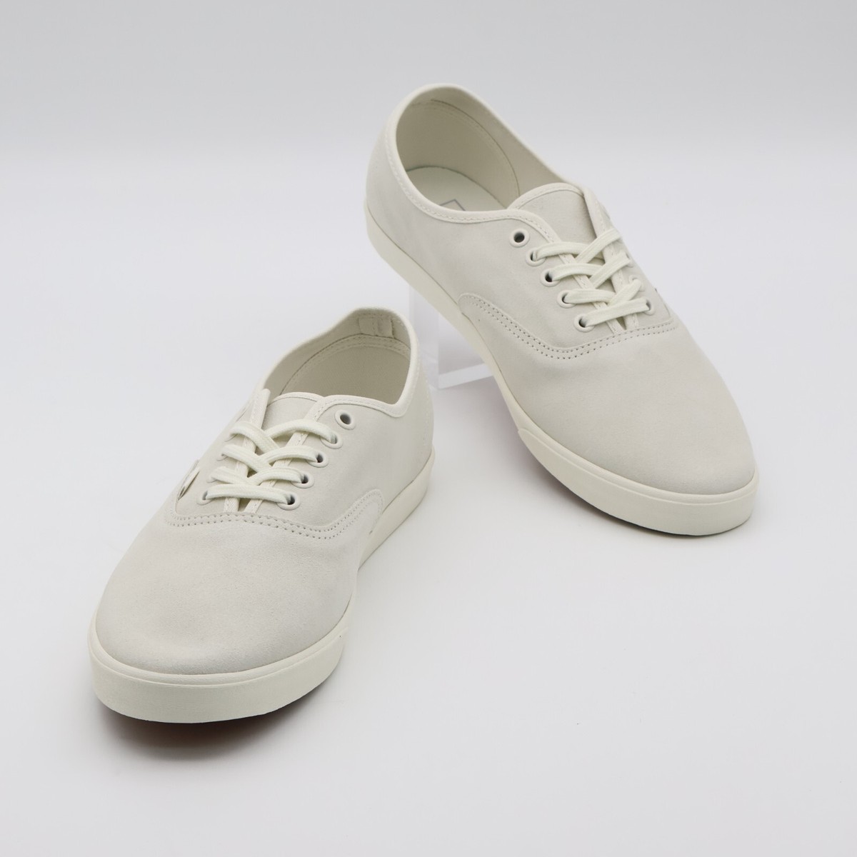 スニーカー ^VANS^ Authentic Lowpro Suede Off-White VN000D04OFW1 Authentic Lowpro Shoes in White| Vans SE