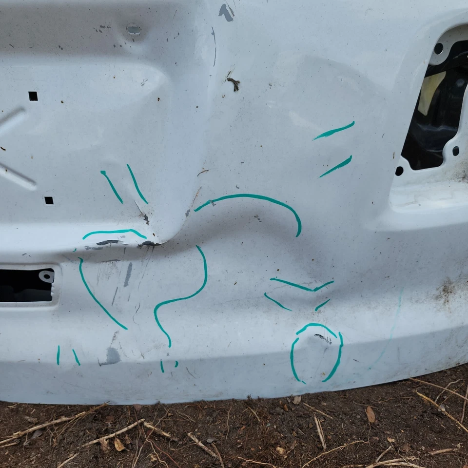 GMC Acadia Liftgate Hatch DENTED (SEE DESCRIPTION) Foto 4 de 4