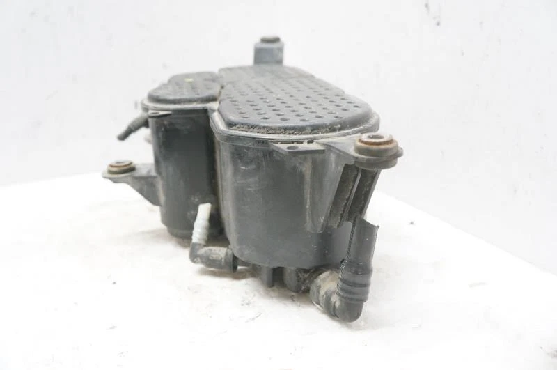 Audi Q5 2012 evaporador de vapor de combustible emisión bote EVAP 8K0201801C fabricante de equipos originales Foto 2 de 4