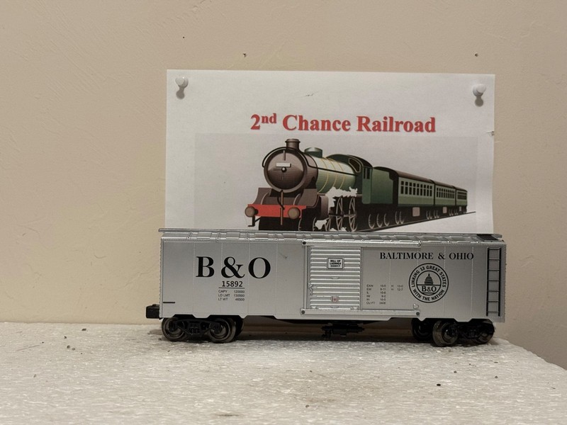 O Scale Trains Menards Baltimore Ohio Box Car 15892