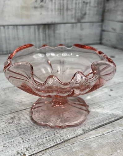 Vintage Depression Ruffled Edge Pink Glass Compote Pedestal Candy Dish 💗