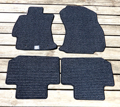 SUBARU Forester OEM Floor Mats 4 Piece 2014-2018 Black/Gray New P/NO J501SSG301