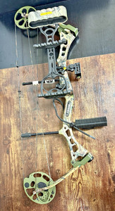 Bear Compound Bow Trophy Ridge Package RH Quiver Sight Stabilizer Camo