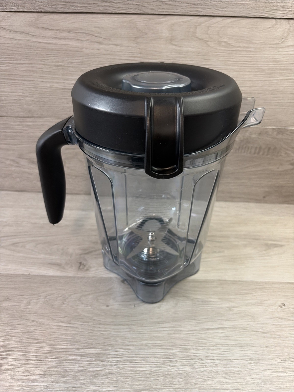 Blender Pitcher 64Oz Low-Profile, Compatible with 780 75-0 75-00 5000 5200 7800 