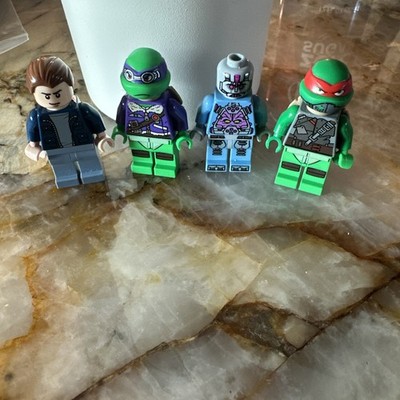 LEGO TMNT  Minifigure Lot Vern, Krang, Donatello Pilot, Rafael Armor
