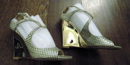 Jimmy Choo Verrin Beige Snake Strappy Gold Metallic 4" Wedge Heels Pumps 7.5 EUC - Picture 7 of 15