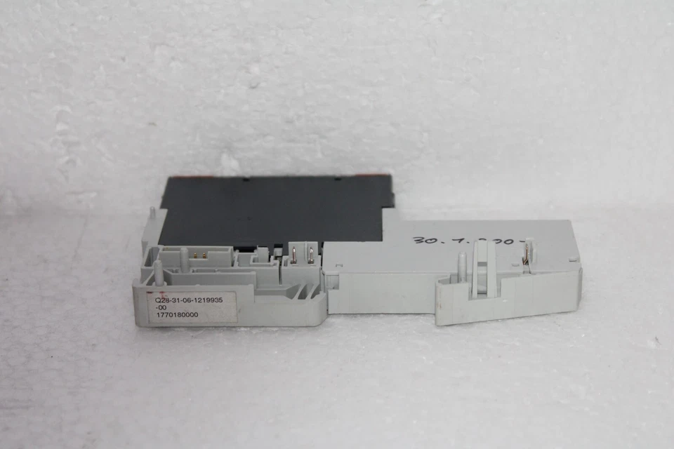 MOELLER XN-2DO-R-NO DIGITAL OUTPUT MODULE 225176 - Image 4 of 4