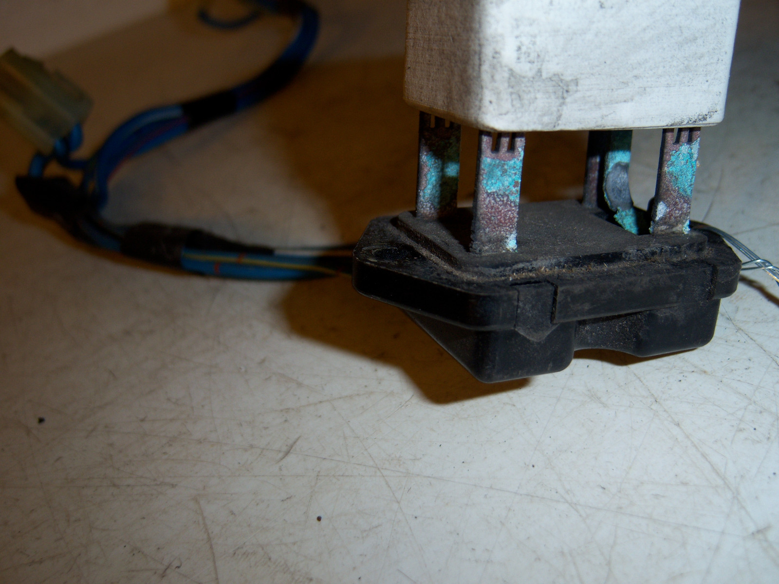 Purchase Ignition Coil, 12 V, 4 Male Terminal, Blade Terminal Type, Female Connector In USA, US