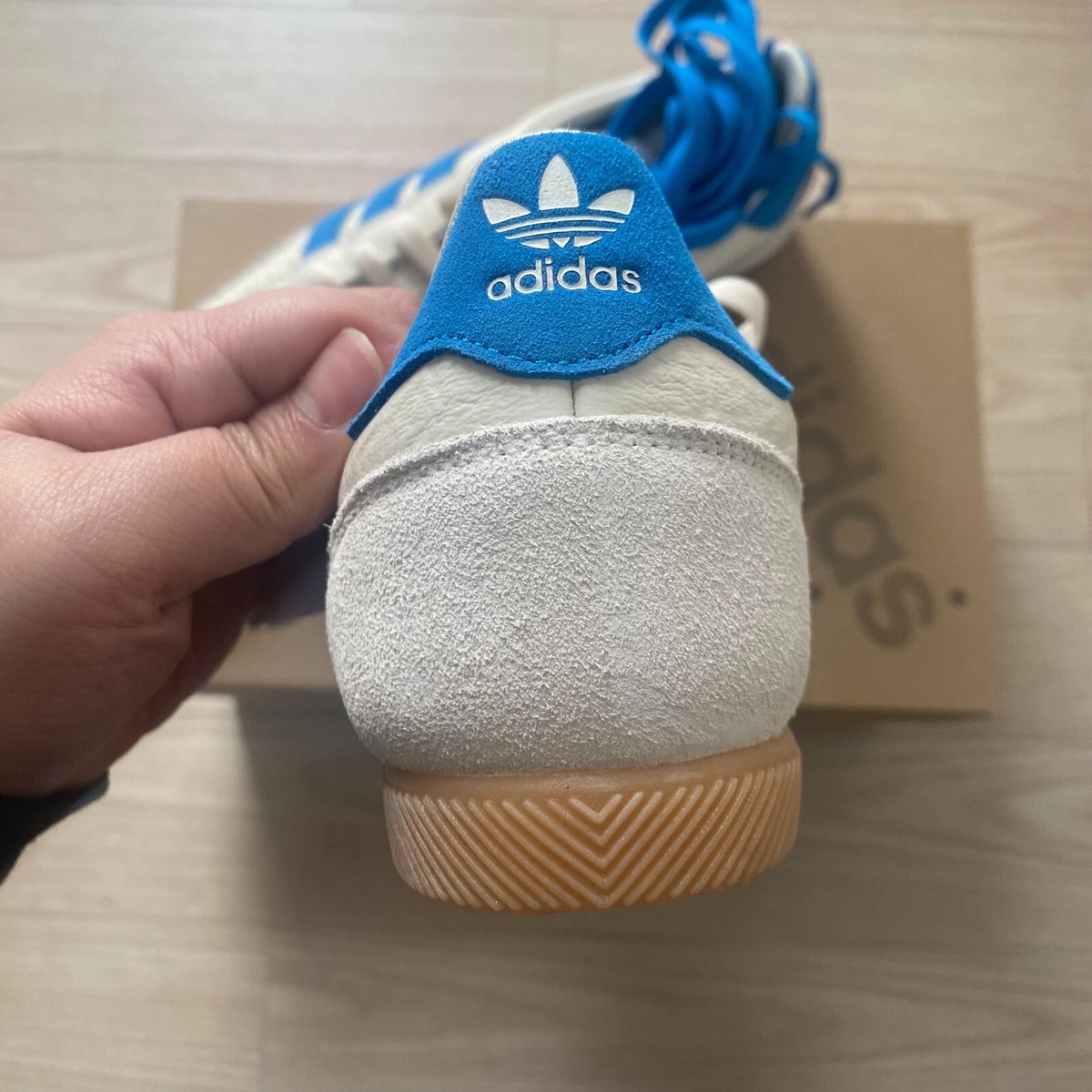 adidas Japan SE Cream White Blue Mens Womens Sneakers JR0556