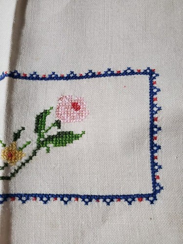 Vintage Leinen Geschirrtuch Handstickerei Vögel Pfauen Blumen Elfenbein 17x28" Vintage - Bild 4 von 11