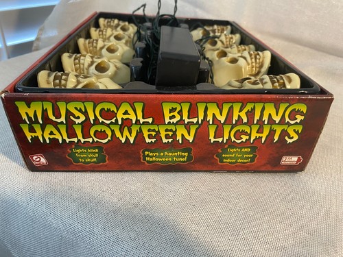 Musical Blinking Skull Halloween Lights Collectible Decorative Gemmy