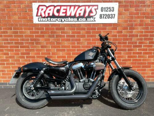 Harley Davidson Custom XL Sportster Seat Kit Hardware 52863-97