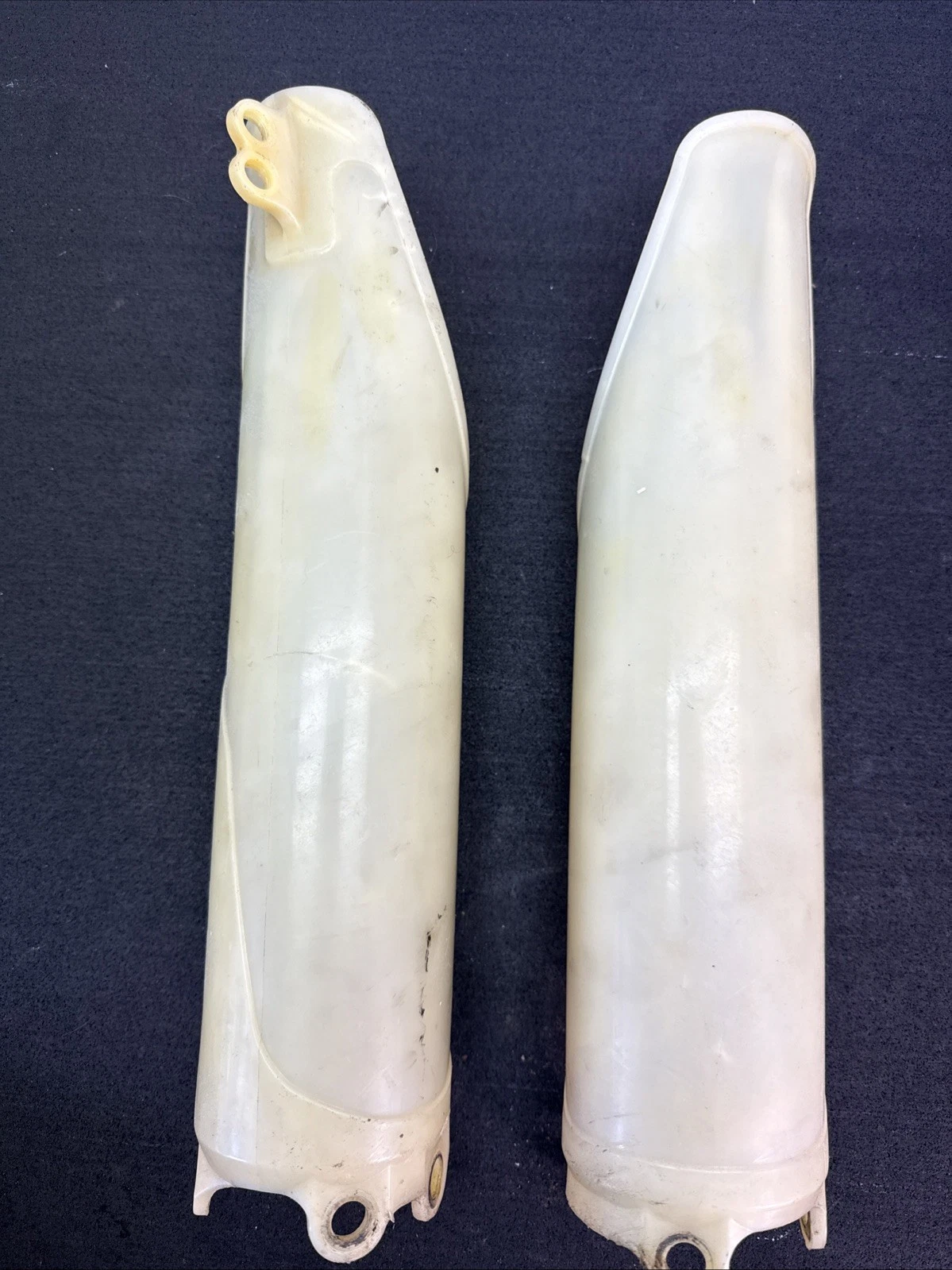 2007 HONDA CRF250R OEM Fork Guards 51610-MEN-000ZA 51620-MEN-000ZA