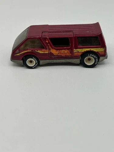 Hot Wheels Real Riders Dream Van XGW 1983 Made in Malaysia Vintage pre Owned