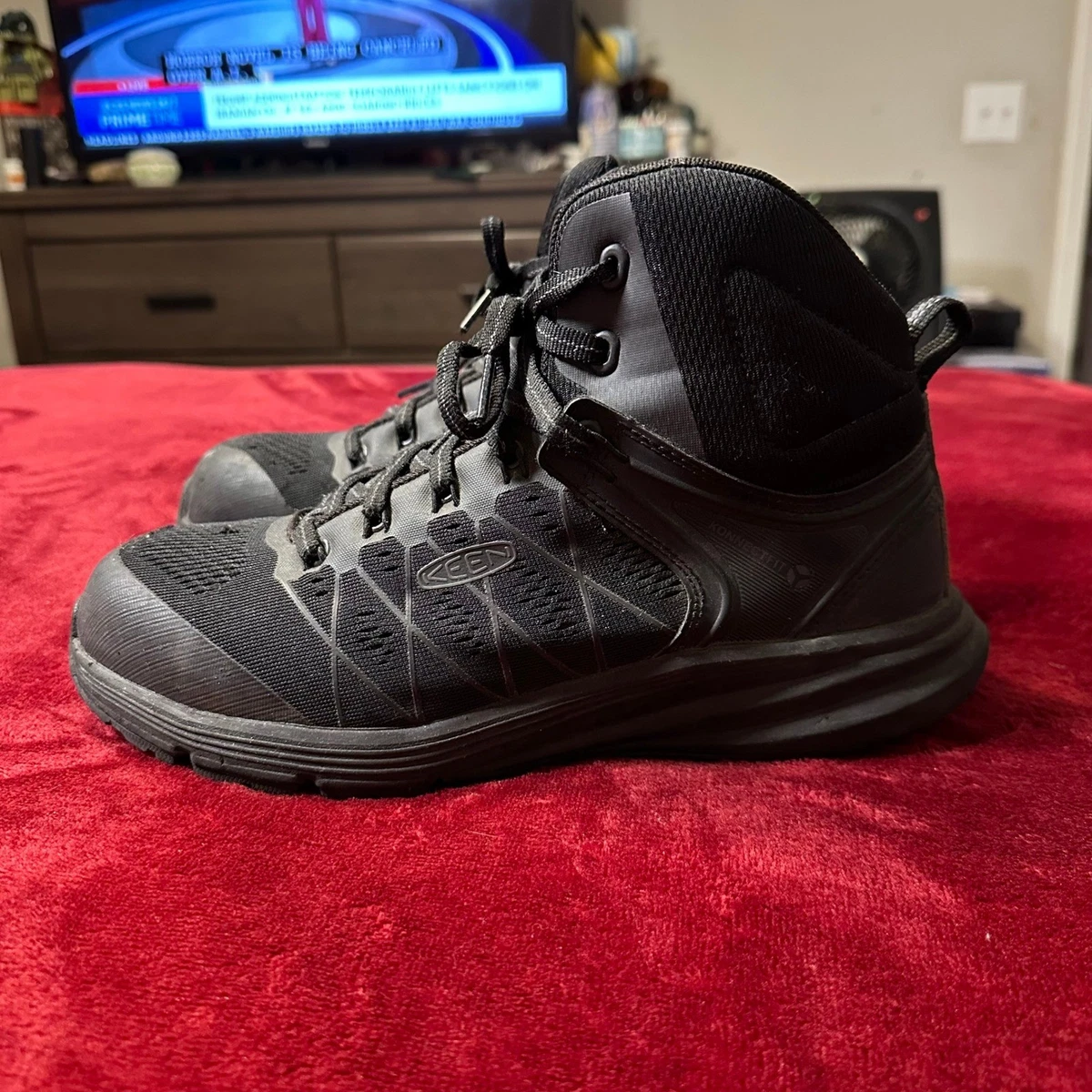 KEEN Glenhaven Mens Black Leather Lace Up Mid Ankle Boots Shoes Size 11 (EU44.5) Men main image 2