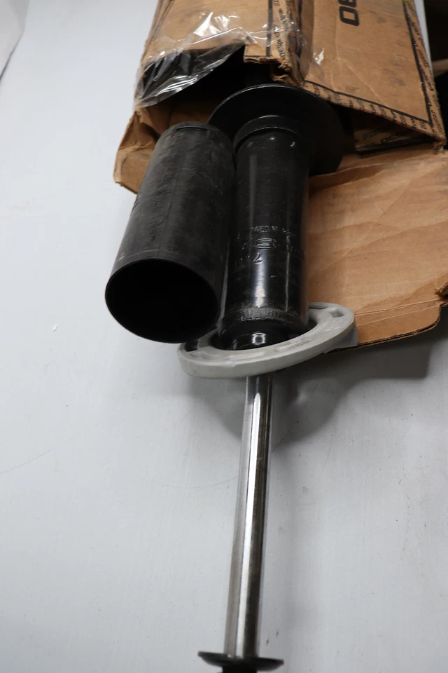 Amortiguadores y puntales delanteros Napa 71119 Foto 2 de 3