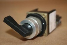 ALLEN BRADLEY Selector Switch 800MR-HX2B Used #19986