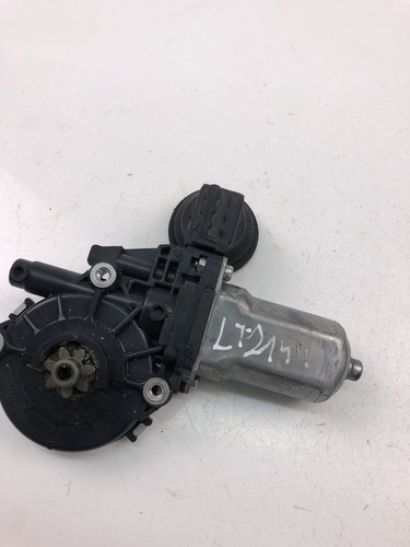 TOYOTA AURIS E15 Scheibenwischermotor 85720-0D120 2007 25842415
