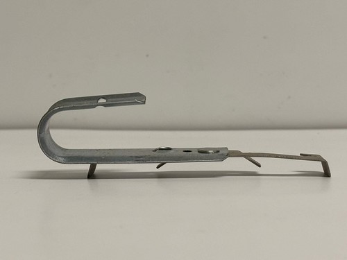 40 PK nVent CADDY CAT124Z34 3/4" J-Hook with 4Z34 Clip for Cable Support - Picture 3 of 8