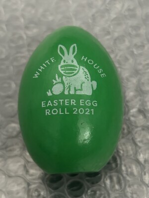 BIDEN WHITE HOUSE 2021 EASTER GREEN EGG DEMOCRAT SIGNED JOE RABBIT w MASK NEW