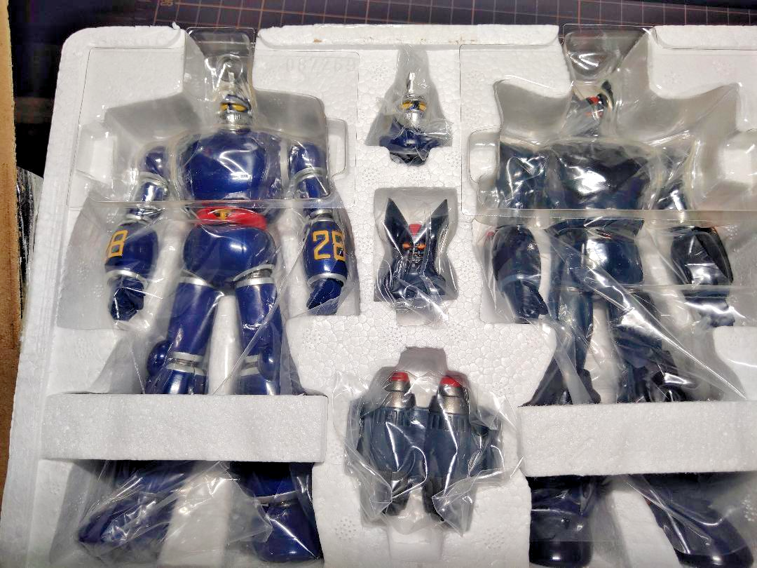 BANDAI Soul Of Chogokin GX-44S Tetsujin 28 Vs Black Ox Robot