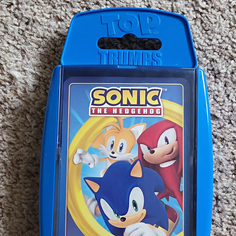 top-trumps-sonic-the-hedgehog-card-game-video-games-theme-ages-4-11