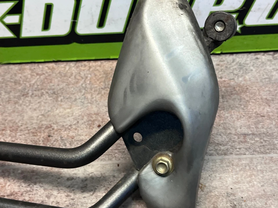 Husqvarna SM 610 reposapiés reposapiés soporte reposapiés 800085926 800085927 Foto 3 de 4