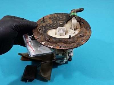 Mazda MPV II LW 2004 Kraftstoffpumpe im Tank IMPRK1445639 Benzin 163kW IPJ171146