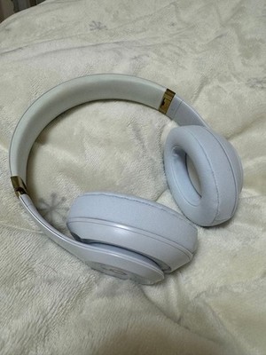 Beats Studio3 white