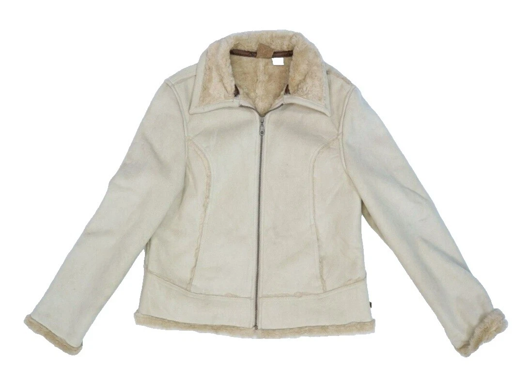 Tsunami Clothing, Shoes & Accessories