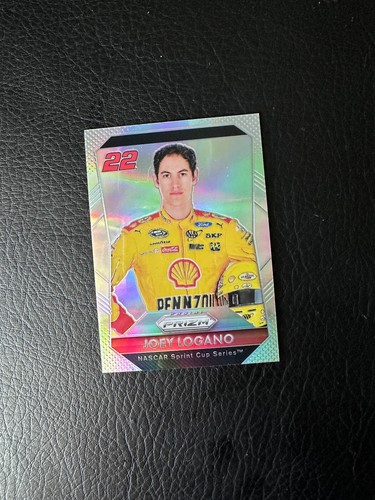 Joey Logano RC -RARE rookie serial numbered - Picture 11 of 22