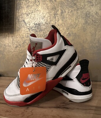 Jordan 4 Retro Fire red (2020) Original 40.5 Rechnung vorhanden