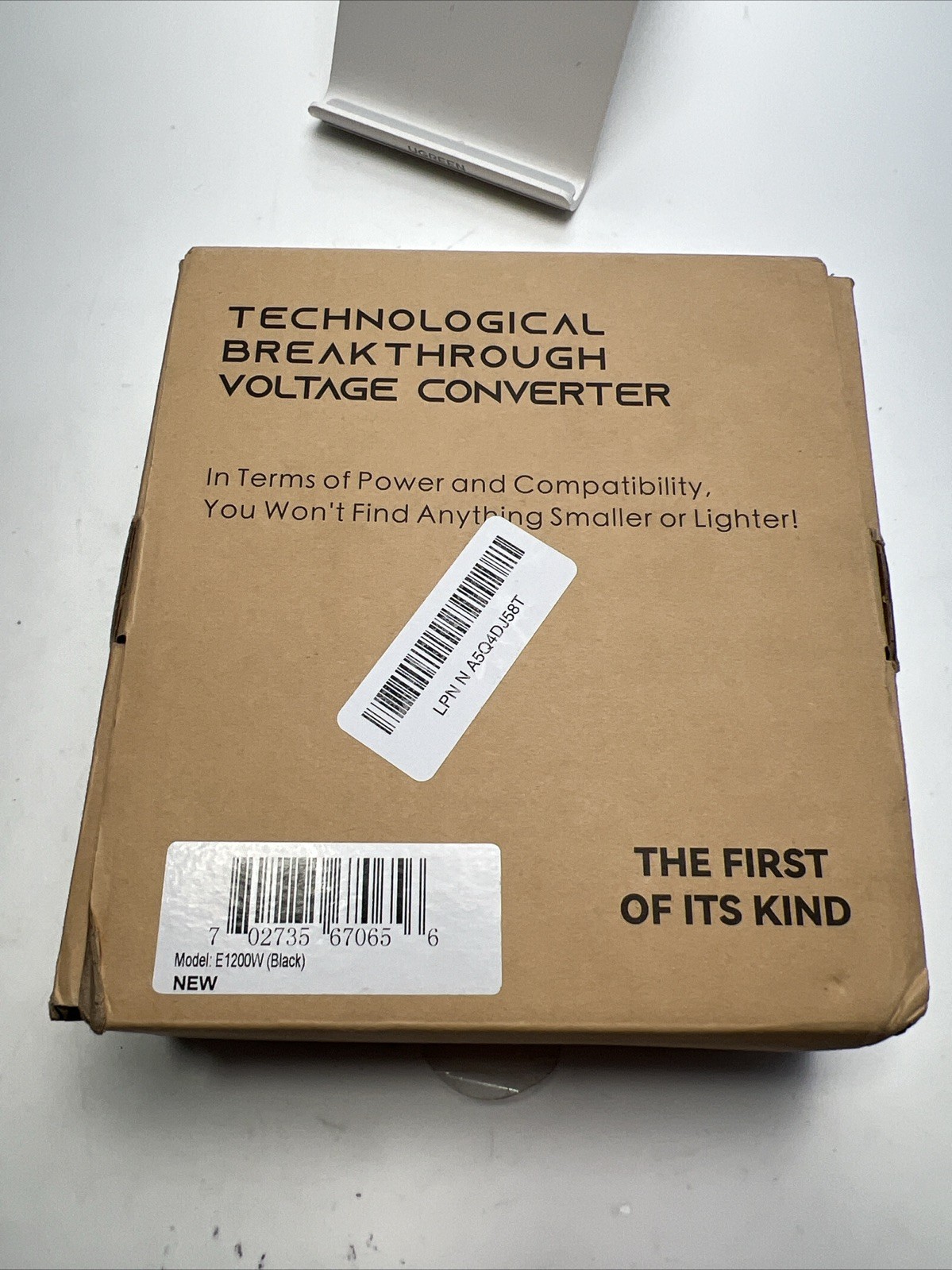 1200W Universal Travel Adapter Converter Step-Down 220V to 110V, Pure Sine Wave